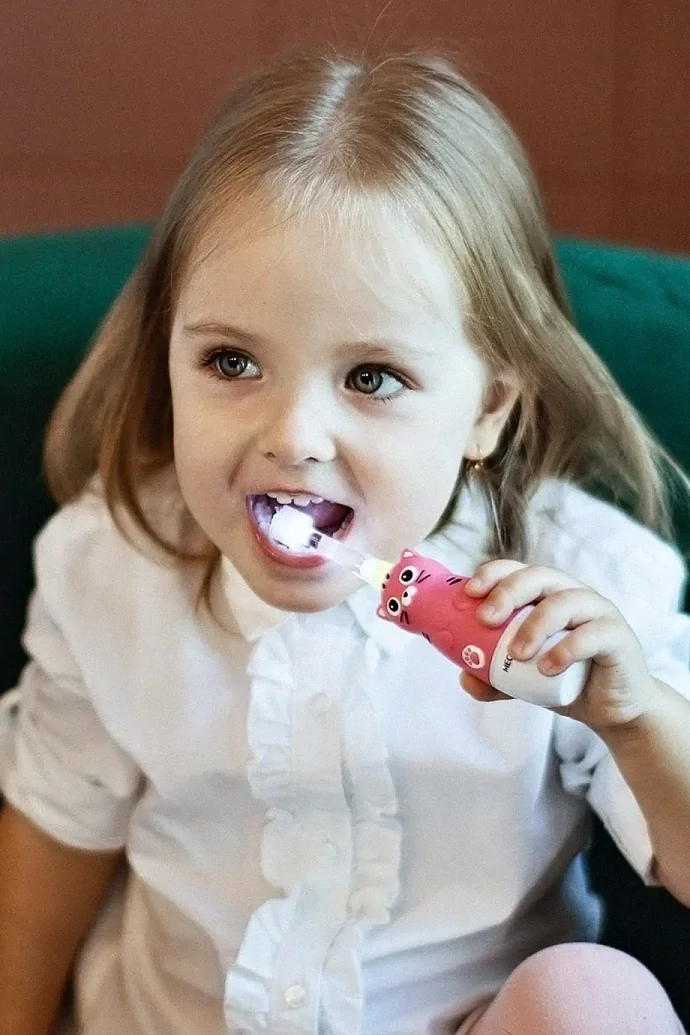 Детская электрическая зубная щетка MEGA TEN KIDS SONIC Котенок в интернет-магазине Authentica.love