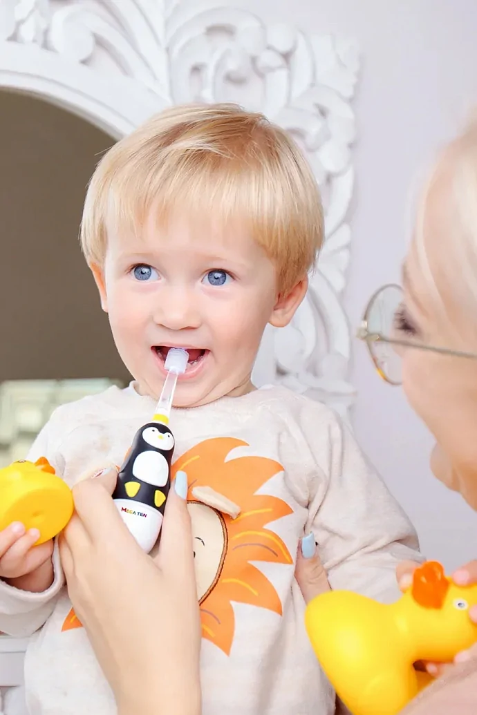 Детская электрическая зубная щетка MEGA TEN KIDS SONIC Пингвиненок в интернет-магазине Authentica.love