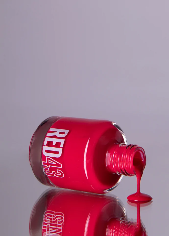 Лак для ногтей Extreme - Red 43 в интернет-магазине Authentica.love