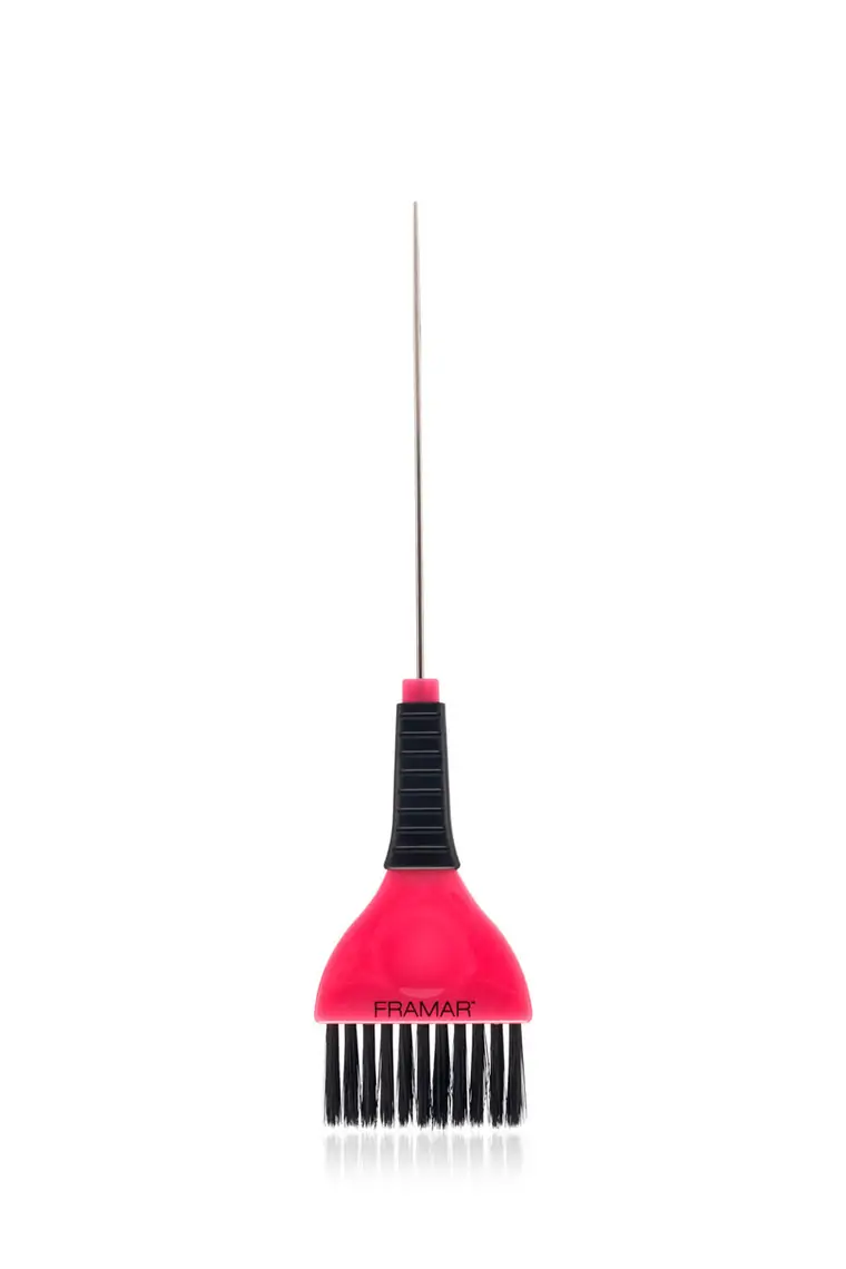 Кисть с металлической спицей-хвостиком Needle Coloring Brush в интернет-магазине Authentica.love