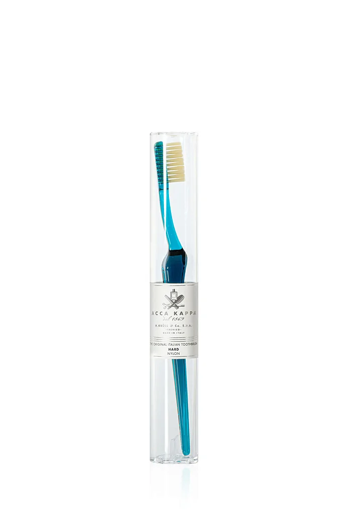 Зубная щетка с нейлоновой щетиной жесткая, Ocean Blue в интернет-магазине Authentica.love