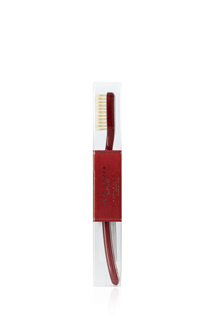 Зубная щетка с нейлоновой щетиной средней жесткости, Venetian Red в интернет-магазине Authentica.love